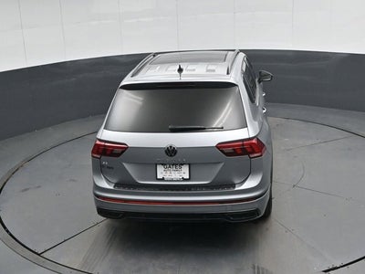 2023 Volkswagen Tiguan SE R-Line Black