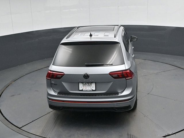 2023 Volkswagen Tiguan SE R-Line Black