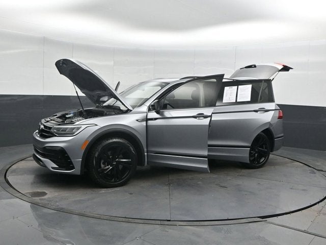 2023 Volkswagen Tiguan SE R-Line Black