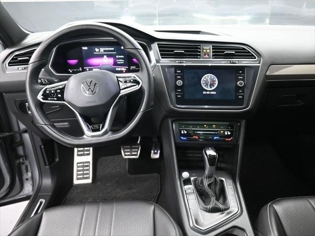 2023 Volkswagen Tiguan SE R-Line Black