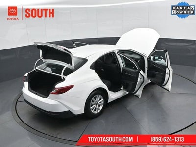 2025 Toyota Camry LE