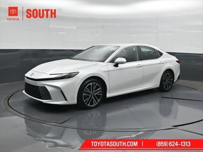 2025 Toyota Camry XLE