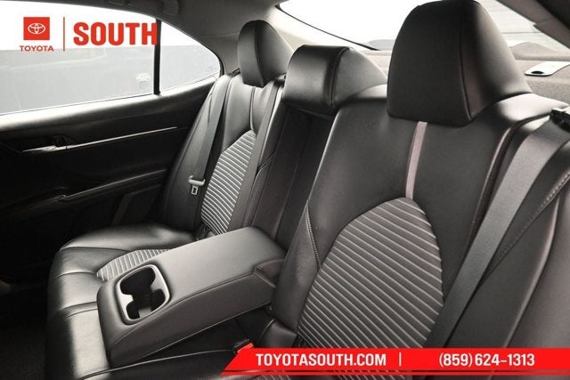 2023 Toyota Camry Hybrid SE Nightshade