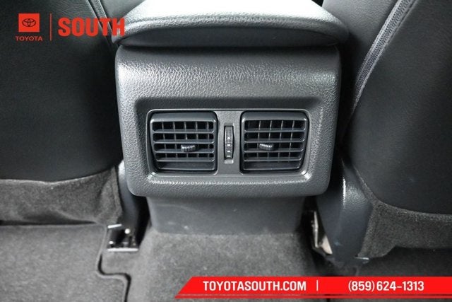 2023 Toyota Camry Hybrid SE Nightshade
