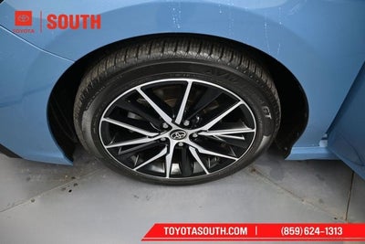 2023 Toyota Camry Hybrid SE Nightshade