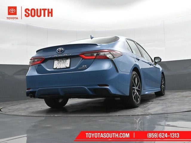 2023 Toyota Camry Hybrid SE Nightshade