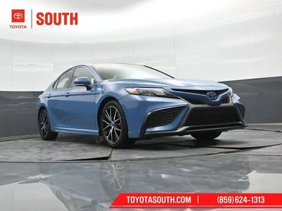 2023 Toyota Camry Hybrid SE Nightshade