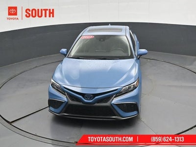 2023 Toyota Camry Hybrid SE Nightshade