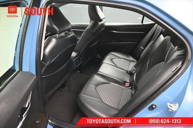 2023 Toyota Camry Hybrid SE Nightshade