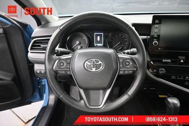 2023 Toyota Camry Hybrid SE Nightshade