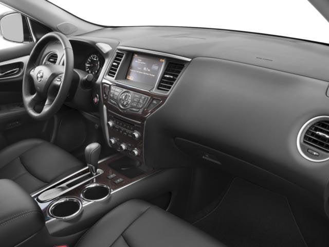 2016 Nissan Pathfinder SL