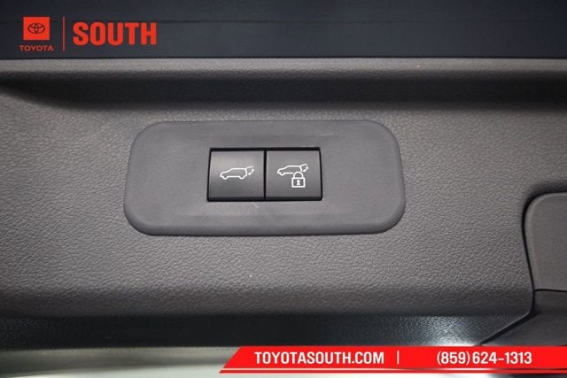 2024 Toyota Grand Highlander Hybrid MAX Platinum