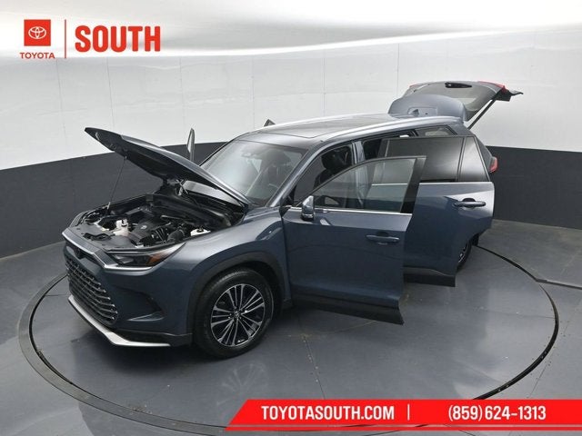 2024 Toyota Grand Highlander Hybrid MAX Platinum