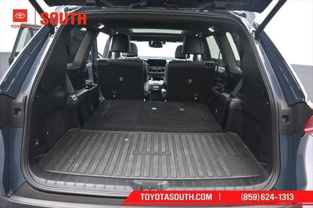 2024 Toyota Grand Highlander Hybrid MAX Platinum