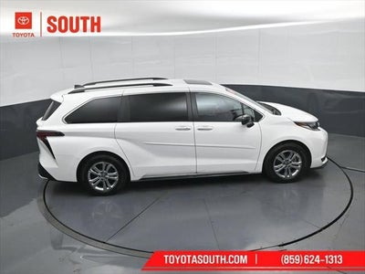 2023 Toyota Sienna XSE