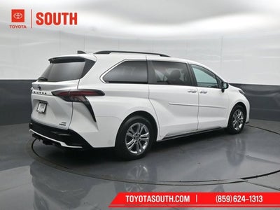 2023 Toyota Sienna XSE