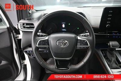 2023 Toyota Sienna XSE