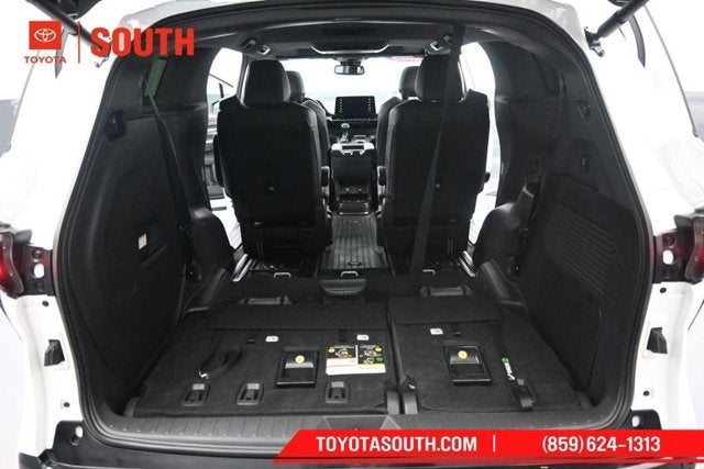 2023 Toyota Sienna XSE