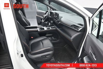 2023 Toyota Sienna XSE