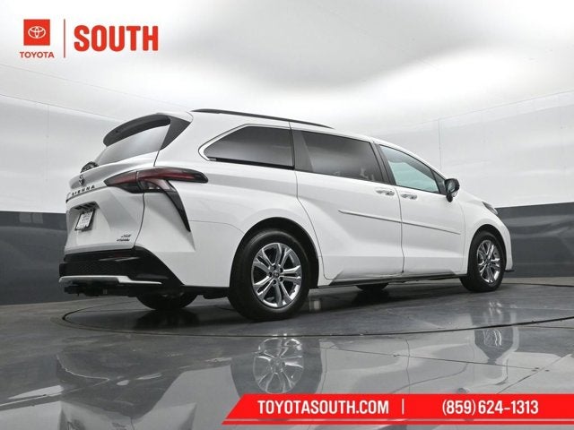 2023 Toyota Sienna XSE