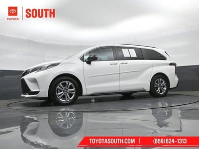 2023 Toyota Sienna XSE