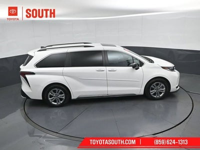2023 Toyota Sienna XSE