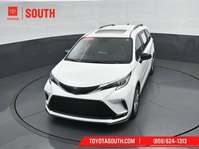 2023 Toyota Sienna XSE