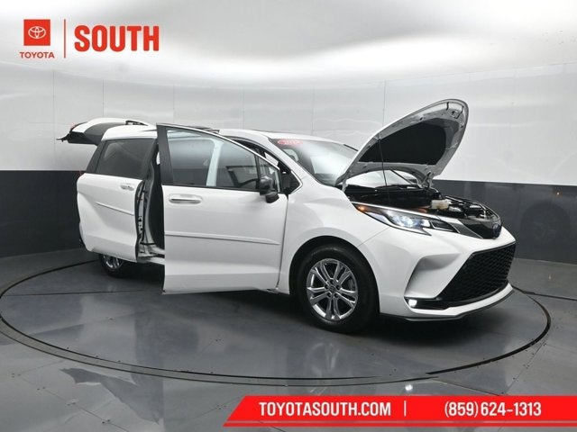2023 Toyota Sienna XSE