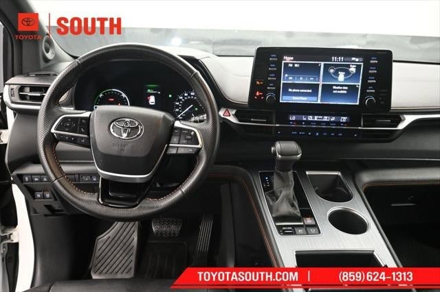 2023 Toyota Sienna XSE