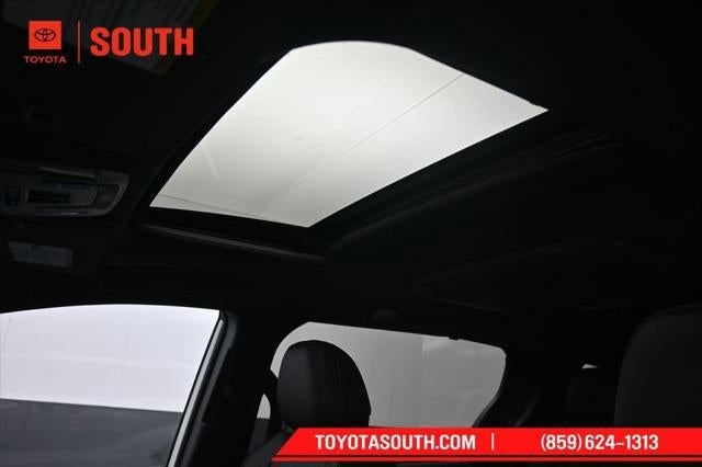 2023 Toyota Sienna XSE