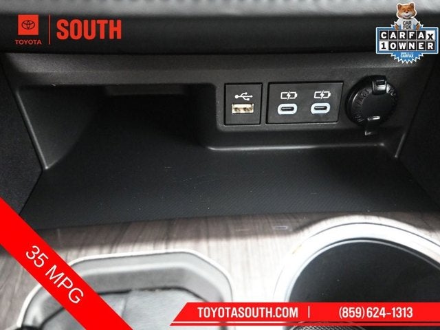 2023 Toyota Highlander Hybrid Platinum