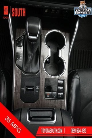 2023 Toyota Highlander Hybrid Platinum