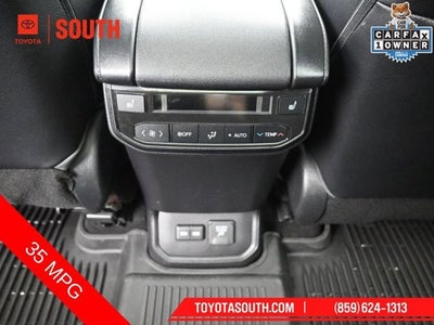 2023 Toyota Highlander Hybrid Platinum