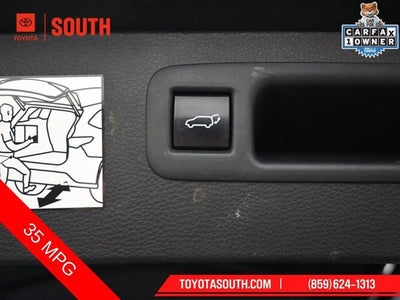 2023 Toyota Highlander Hybrid Platinum