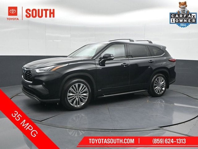 2023 Toyota Highlander Hybrid Platinum