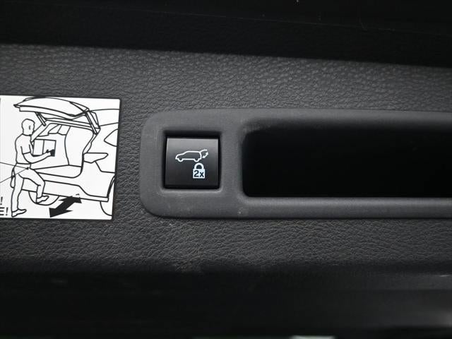 2024 Toyota Sienna Platinum