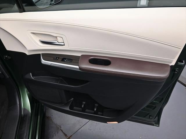2024 Toyota Sienna Platinum
