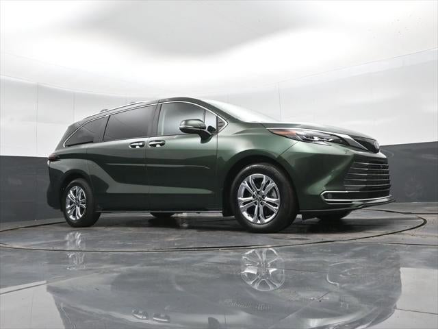 2024 Toyota Sienna Platinum