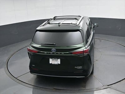2024 Toyota Sienna Platinum