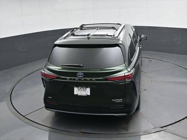 2024 Toyota Sienna Platinum