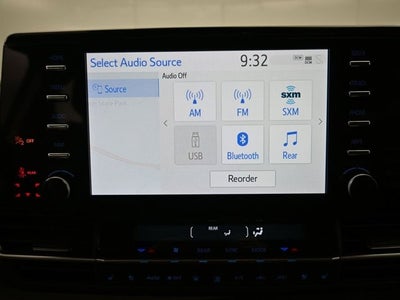 2024 Toyota Sienna Platinum