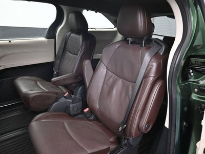 2024 Toyota Sienna Platinum