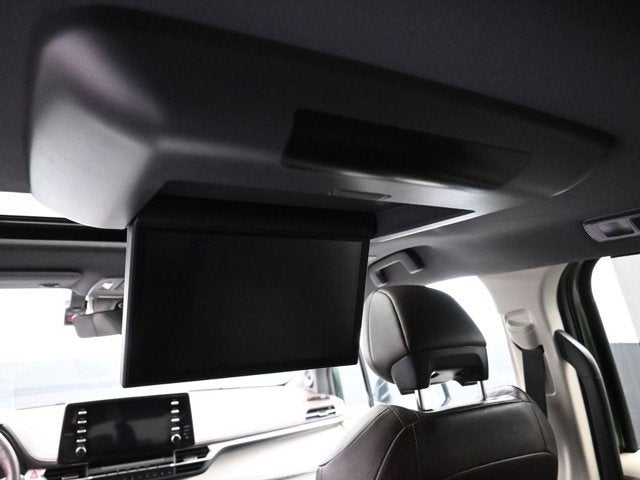 2024 Toyota Sienna Platinum