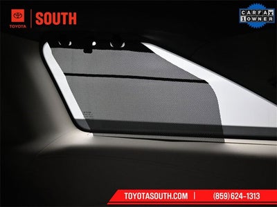 2024 Toyota Sienna Platinum