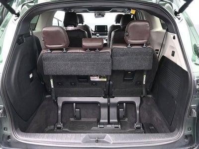 2024 Toyota Sienna Platinum