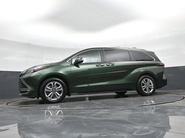 2024 Toyota Sienna Platinum