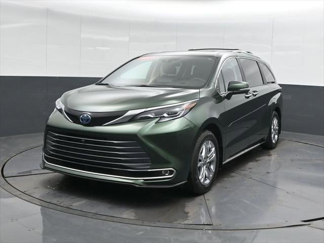 2024 Toyota Sienna Platinum