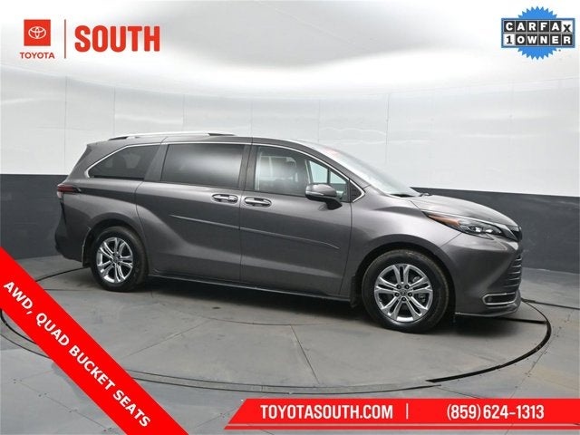 2024 Toyota Sienna Platinum