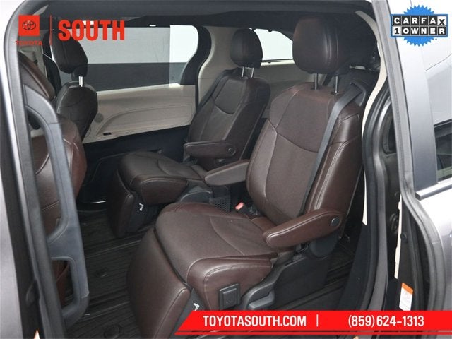 2024 Toyota Sienna Platinum