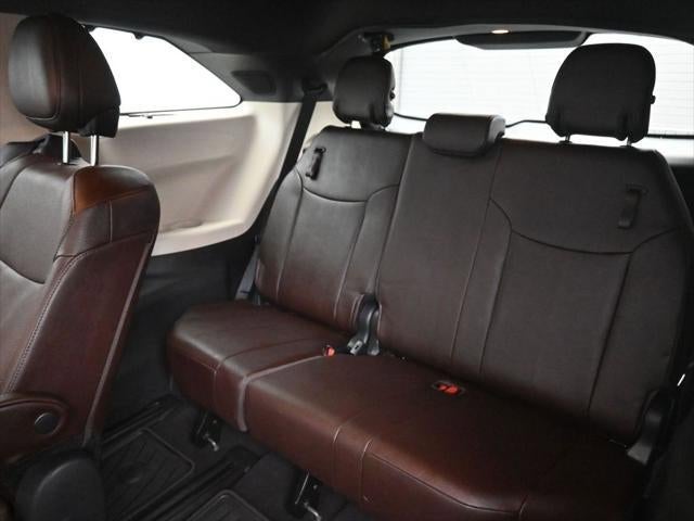 2024 Toyota Sienna Platinum